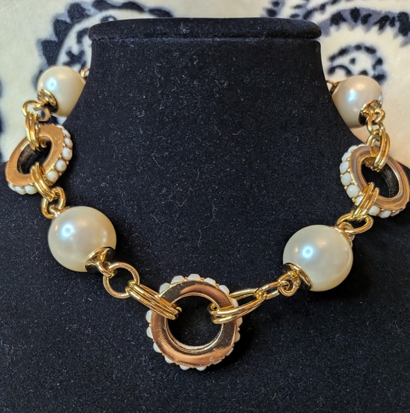 Kate Spade Gold and Pearl Statement Necklace - Picture 4 of 10